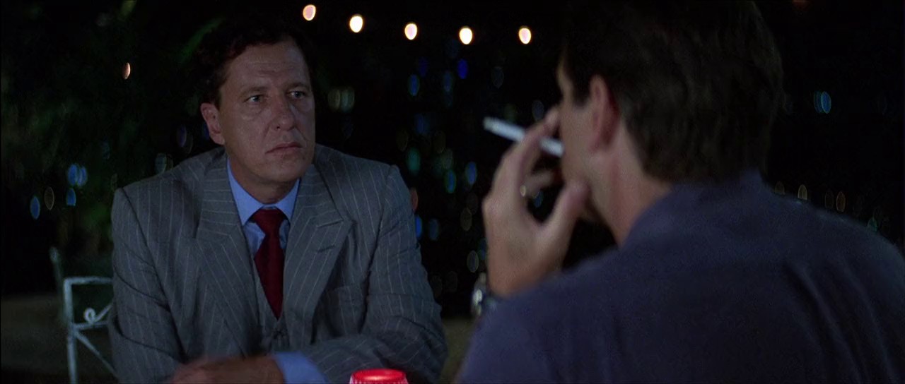 The Tailor of Panama (2001) BluRay Hindi + Tam + Eng 720p x264 AVC AAC 2.0 ESub.mkv.0002